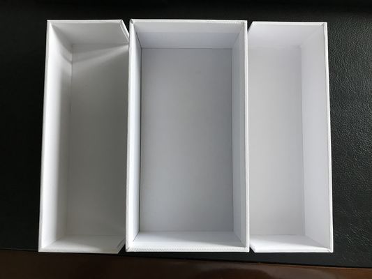 1C 4C 매트 엷은 조각 모양을 싸는 하드커버 단단한 선물 상자 CMYK 백서